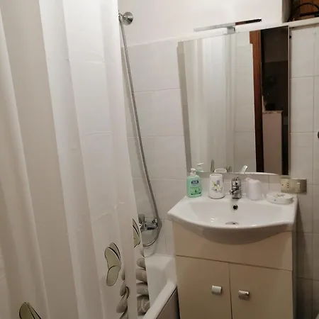 Apartamento Luni Casa Dolce Casa Posto Accogliente Tranquillo
